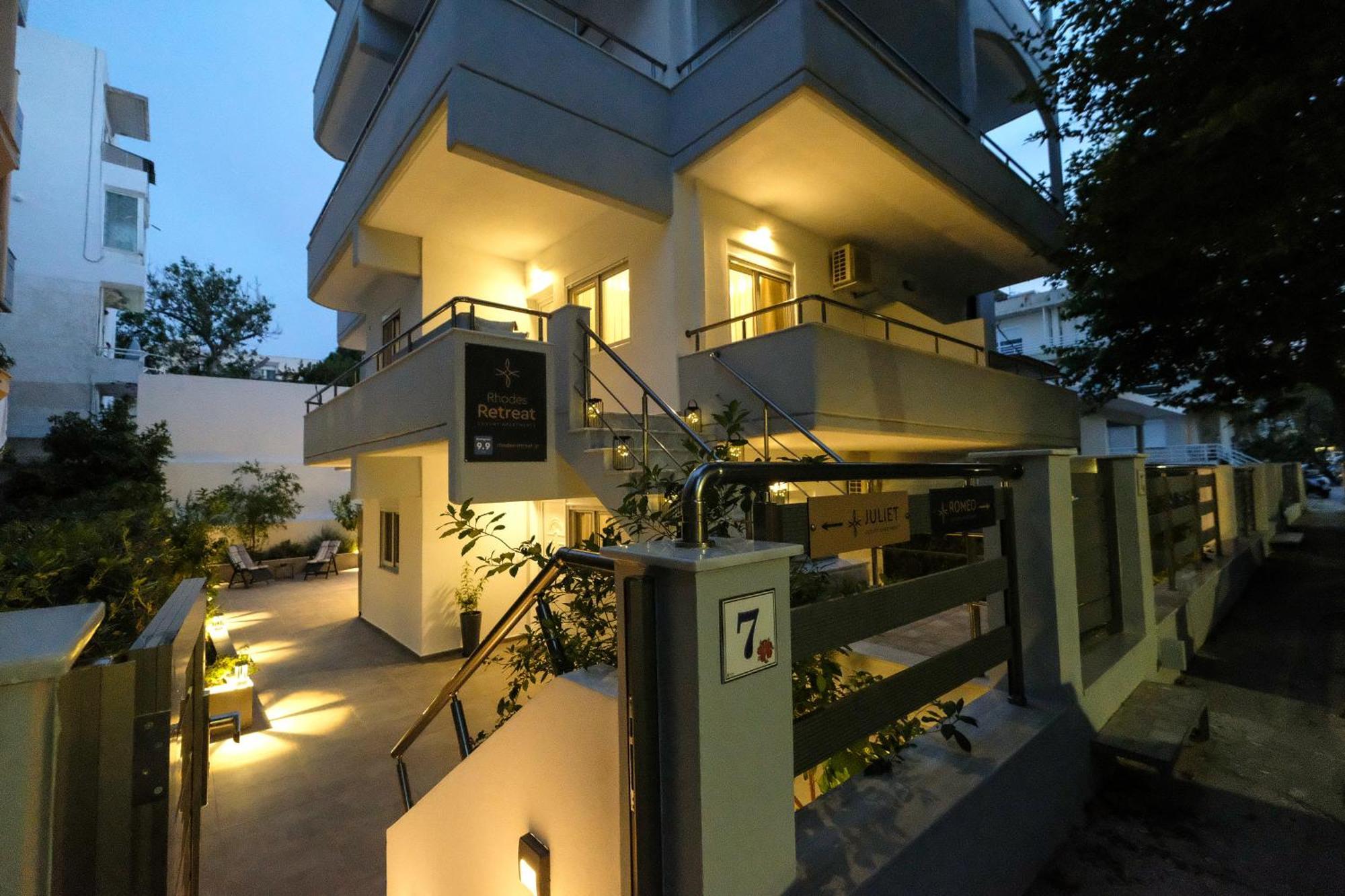 Rhodes Retreat: Modern Comfort In Serene Luxury Rhodes City Exterior foto